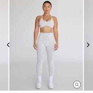 Crop Shop Boutique White Marl Leggings